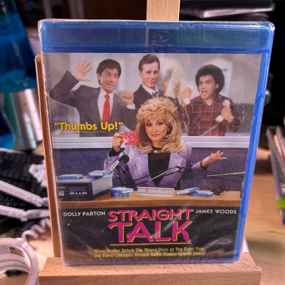 Straight Talk Blu-ray Dolly Parton James Woods 1992 Romantic Comedy New Sealed